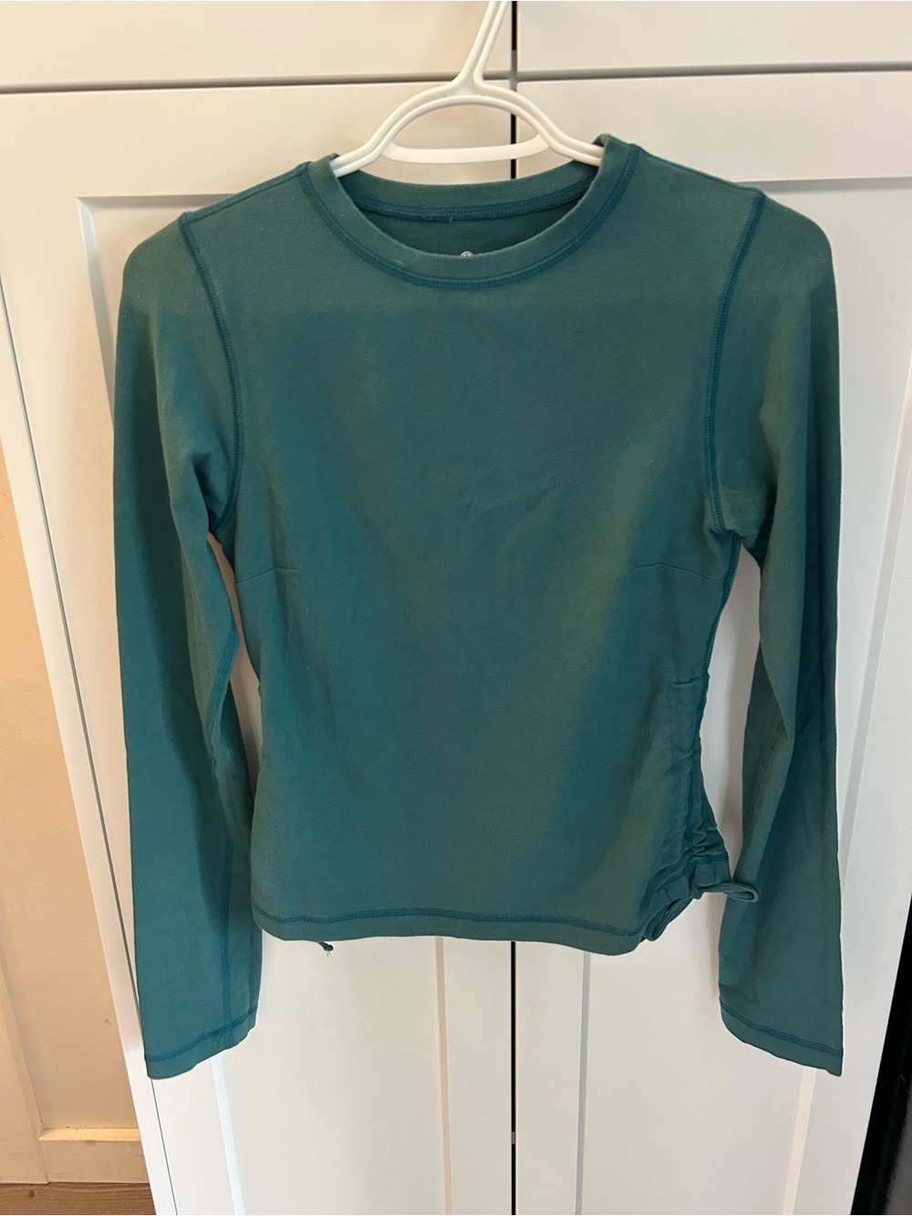 lululemon athletica Teal Long Sleeve Crewneck Top